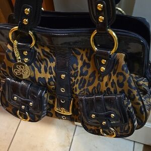 Black Shoulder Bag with Structured Shape and Gold-Toned Hardware. Shoes sz 9 1/2